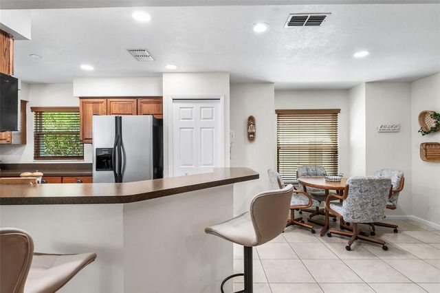 510 EASTLAKE DR, Haines City, FL 33844