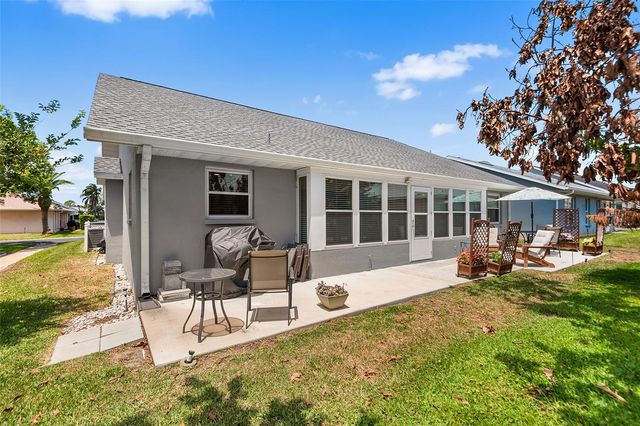 510 EASTLAKE DR, Haines City, FL 33844