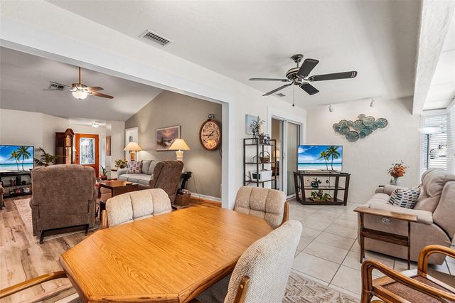 510 EASTLAKE DR, Haines City, FL 33844