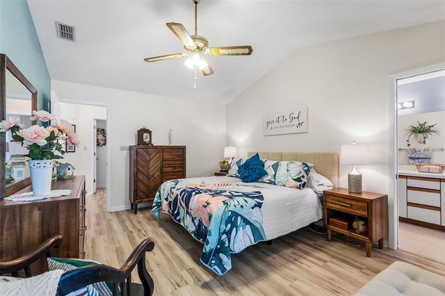 510 EASTLAKE DR, Haines City, FL 33844