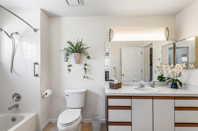 510 EASTLAKE DR, Haines City, FL 33844