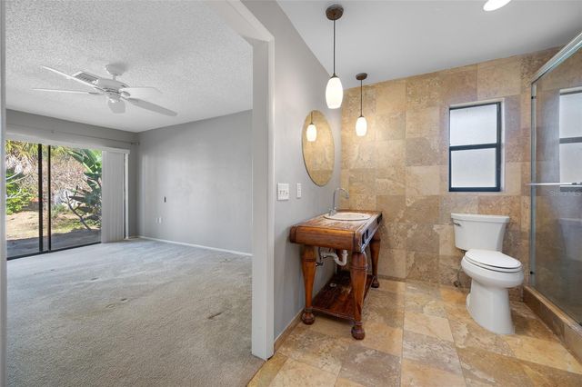 869 SEMINOLE BOULEVARD, Tarpon Springs, FL 34689