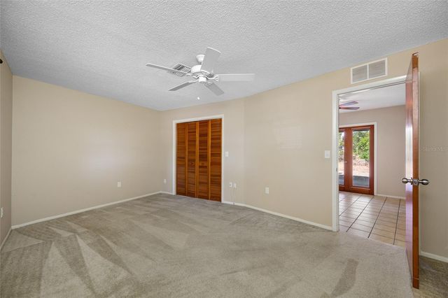 869 SEMINOLE BOULEVARD, Tarpon Springs, FL 34689