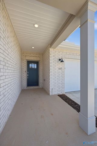 100 Chain Bridge Circle, Harvest, AL 35749