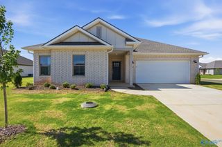 100 Chain Bridge Circle, Harvest, AL 35749