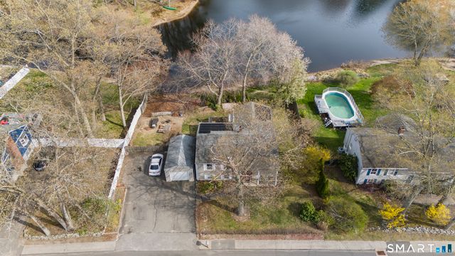 166 Glenwood Road, Clinton, CT 06413