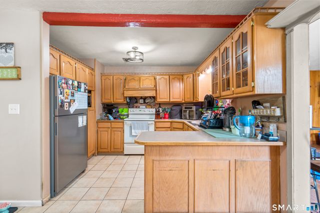 166 Glenwood Road, Clinton, CT 06413
