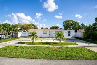 6930 Fillmore St, Hollywood, FL 33024