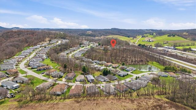 20 W Rock Lake Ct, Jackson Twp, PA 16063