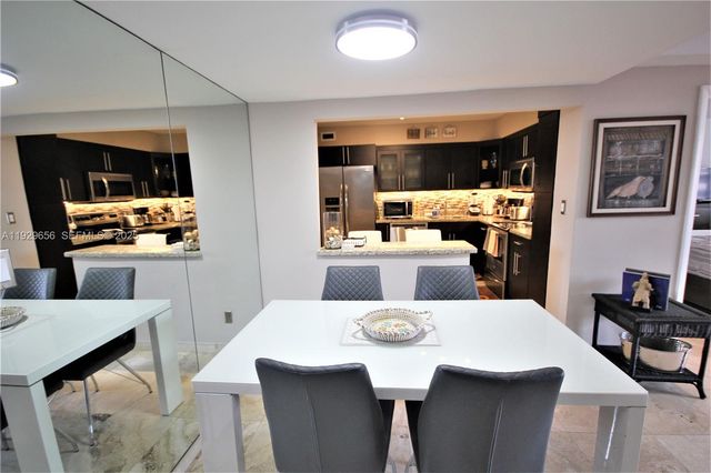 5161 Collins Ave 1610, Miami Beach, FL 33140