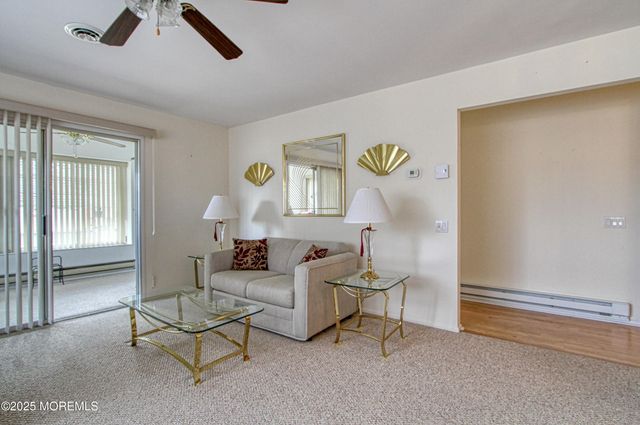 15 Monmouth Lane B, Whiting, NJ 08759