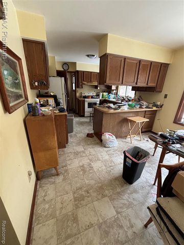 4190 Saint Anna Drive, Howell, MI 48855