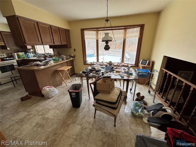 4190 Saint Anna Drive, Howell, MI 48855