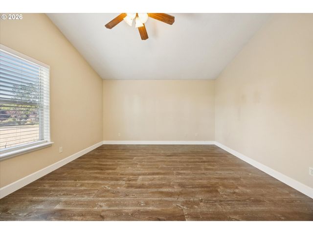33544 Se STEINFELD St, Scappoose, OR 97056