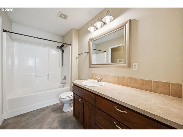 33544 Se STEINFELD St, Scappoose, OR 97056