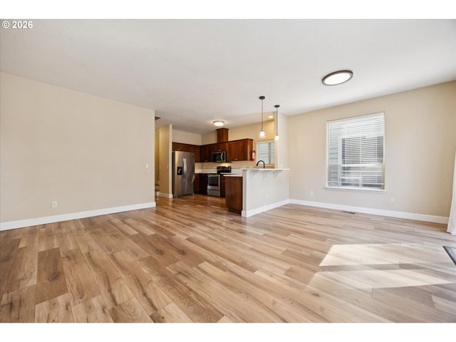 33544 Se STEINFELD St, Scappoose, OR 97056