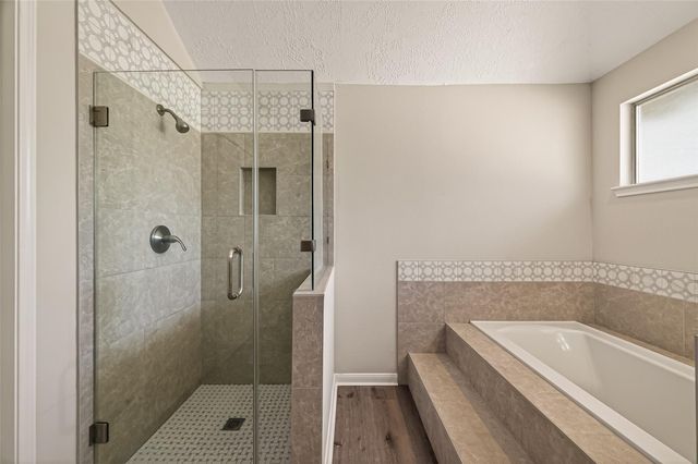 3215 Broken Bough Drive, Missouri City, TX 77459