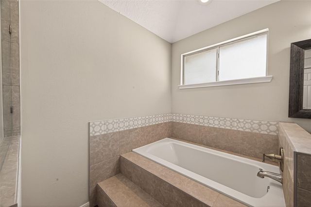 3215 Broken Bough Drive, Missouri City, TX 77459