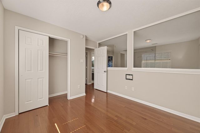 3215 Broken Bough Drive, Missouri City, TX 77459