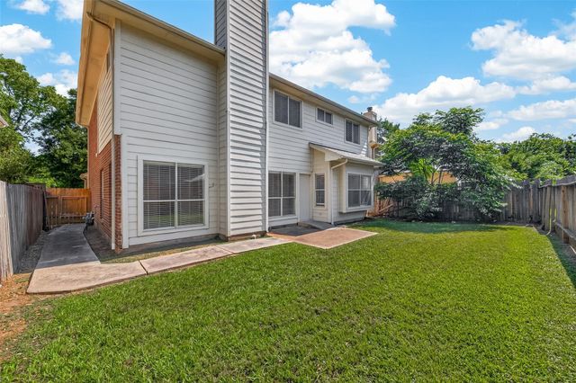3215 Broken Bough Drive, Missouri City, TX 77459