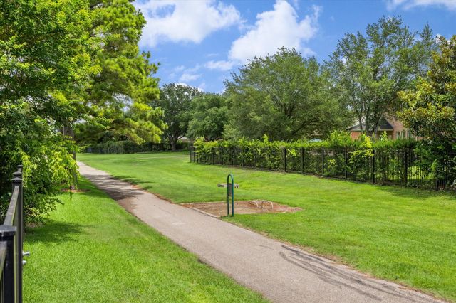 18411 S Raven Shore Drive, Cypress, TX 77433