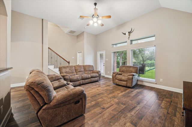 18411 S Raven Shore Drive, Cypress, TX 77433