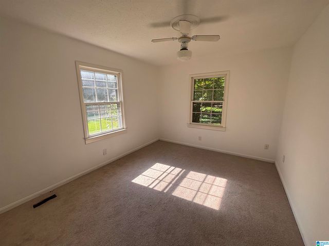 8341 N VALLEY ROAD, Pinson, AL 35126