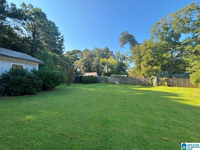 8341 N VALLEY ROAD, Pinson, AL 35126