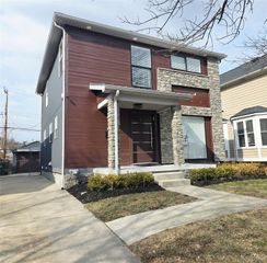 1277 E LINCOLN Street, Birmingham, MI 48009