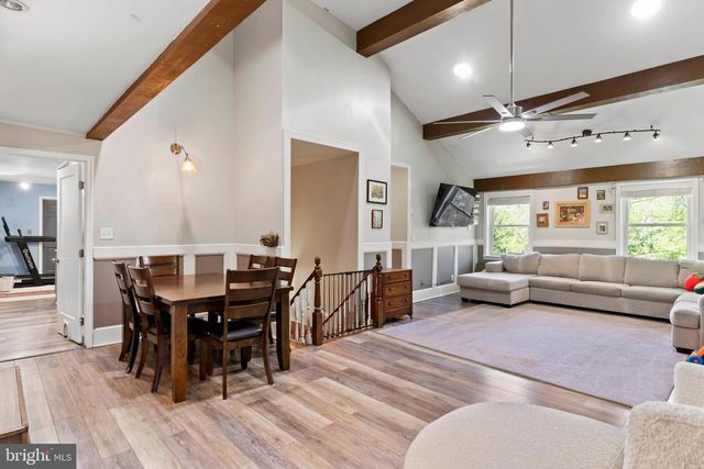 4968 ERBS BRIDGE RD, Mechanicsburg, PA 17050