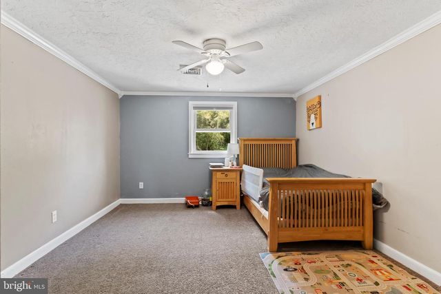 4968 ERBS BRIDGE RD, Mechanicsburg, PA 17050