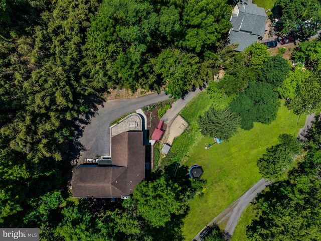 4968 ERBS BRIDGE RD, Mechanicsburg, PA 17050