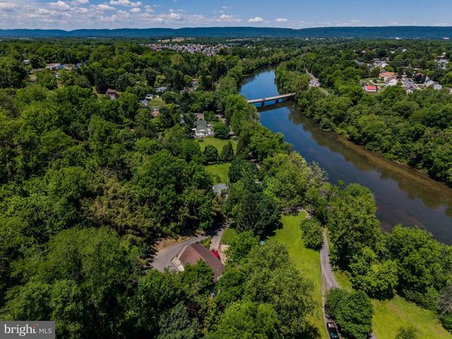 4968 ERBS BRIDGE RD, Mechanicsburg, PA 17050