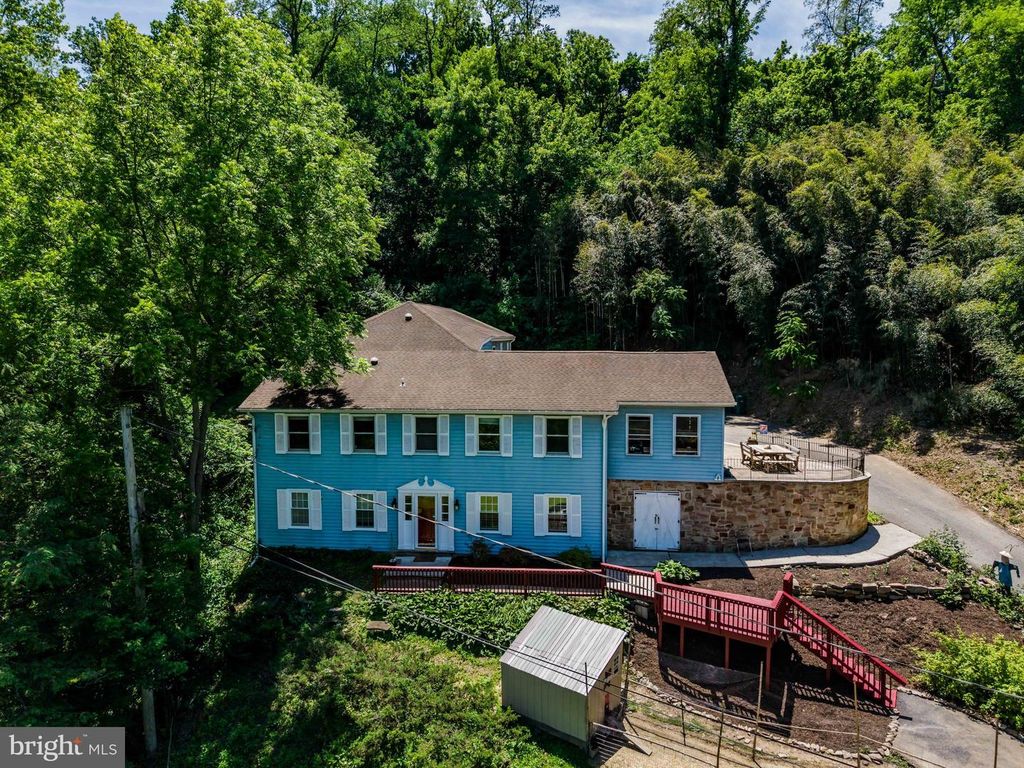 4968 ERBS BRIDGE RD, Mechanicsburg, PA 17050