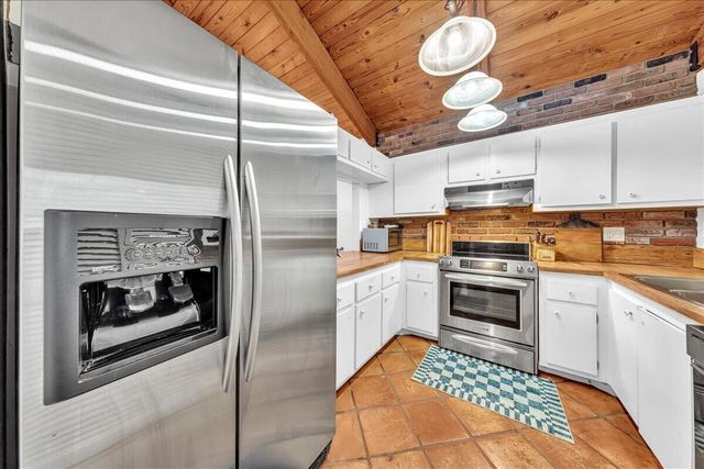 6120 NW 33rd Way, Fort Lauderdale, FL 33309