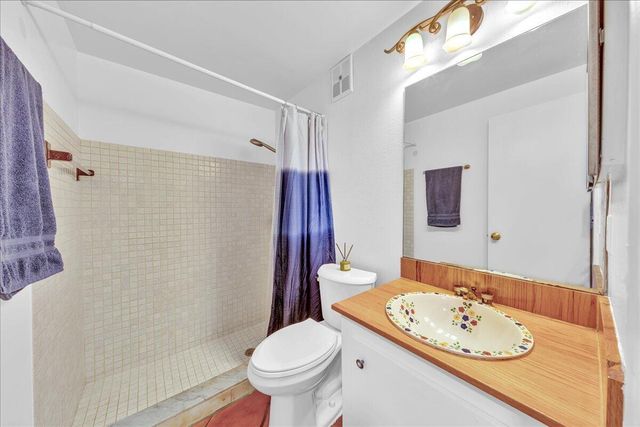 6120 NW 33rd Way, Fort Lauderdale, FL 33309