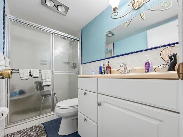 11 Garden Street 206T, Tequesta, FL 33469