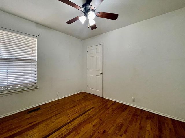 1319 W Aries Road, Edmond, OK 73003