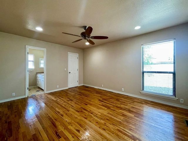 1319 W Aries Road, Edmond, OK 73003