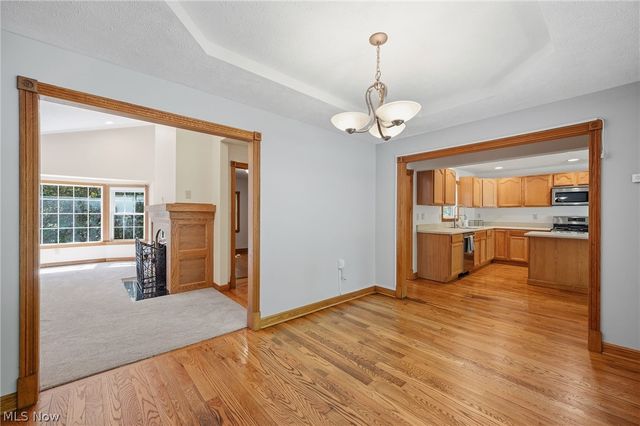 10137 Johnnycake Ridge Road, Concord Twp, OH 44077