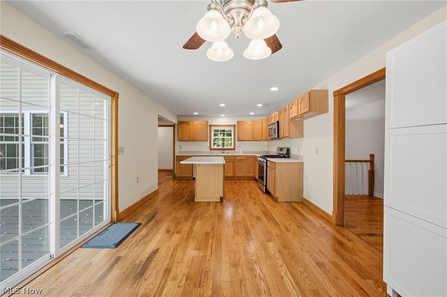 10137 Johnnycake Ridge Road, Concord Twp, OH 44077