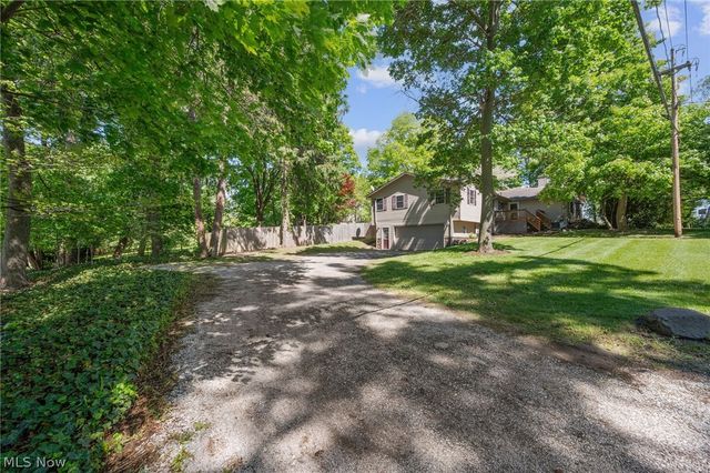 10137 Johnnycake Ridge Road, Concord Twp, OH 44077