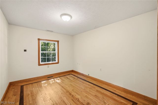 10137 Johnnycake Ridge Road, Concord Twp, OH 44077