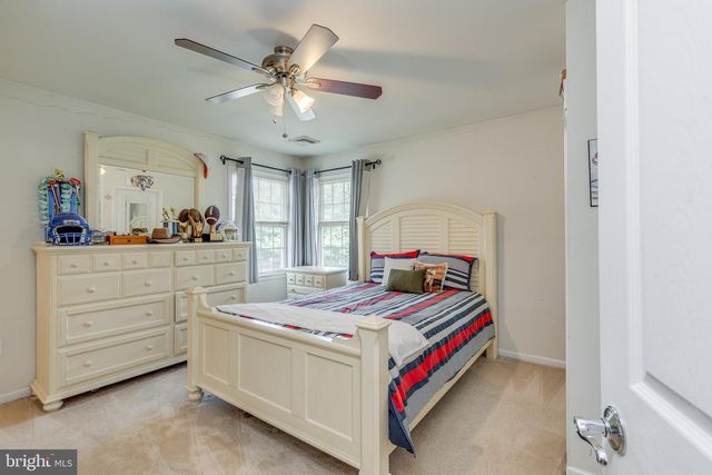 13 STONEYBROOK CT, Columbus, NJ 08022
