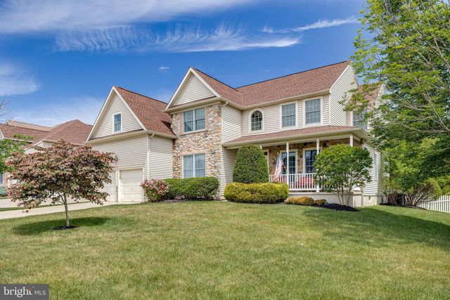 13 STONEYBROOK CT, Columbus, NJ 08022
