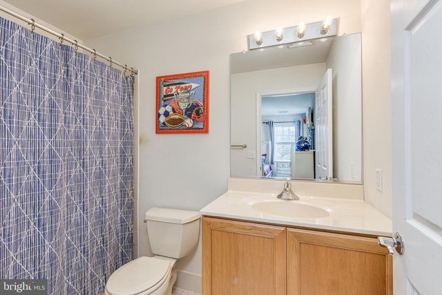 13 STONEYBROOK CT, Columbus, NJ 08022