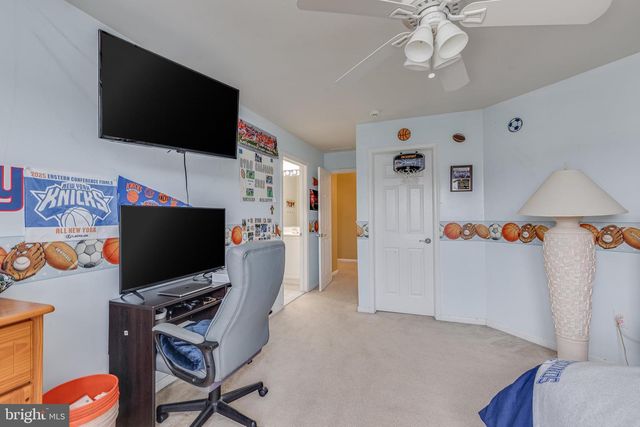 13 STONEYBROOK CT, Columbus, NJ 08022