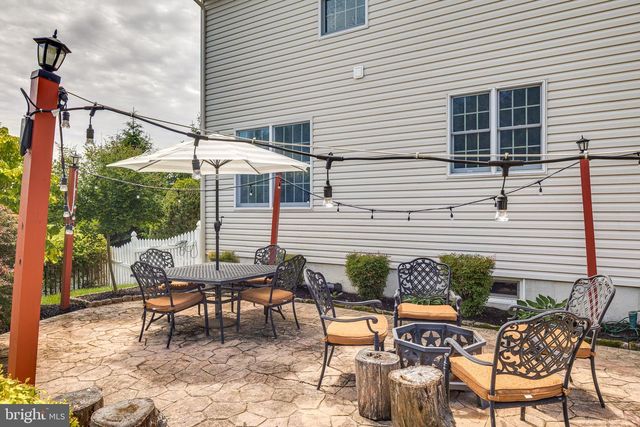 13 STONEYBROOK CT, Columbus, NJ 08022