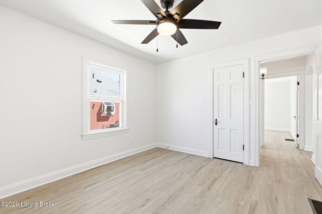 5713 Southern Pkwy, Louisville, KY 40214