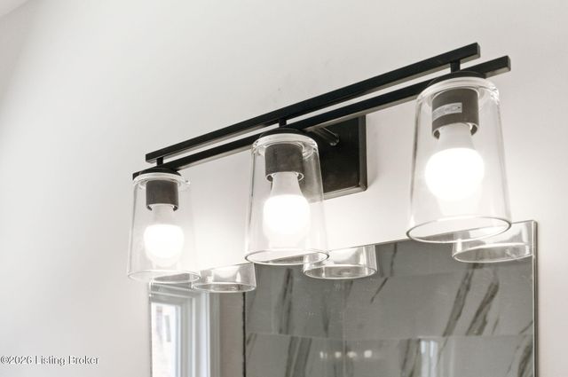 5713 Southern Pkwy, Louisville, KY 40214